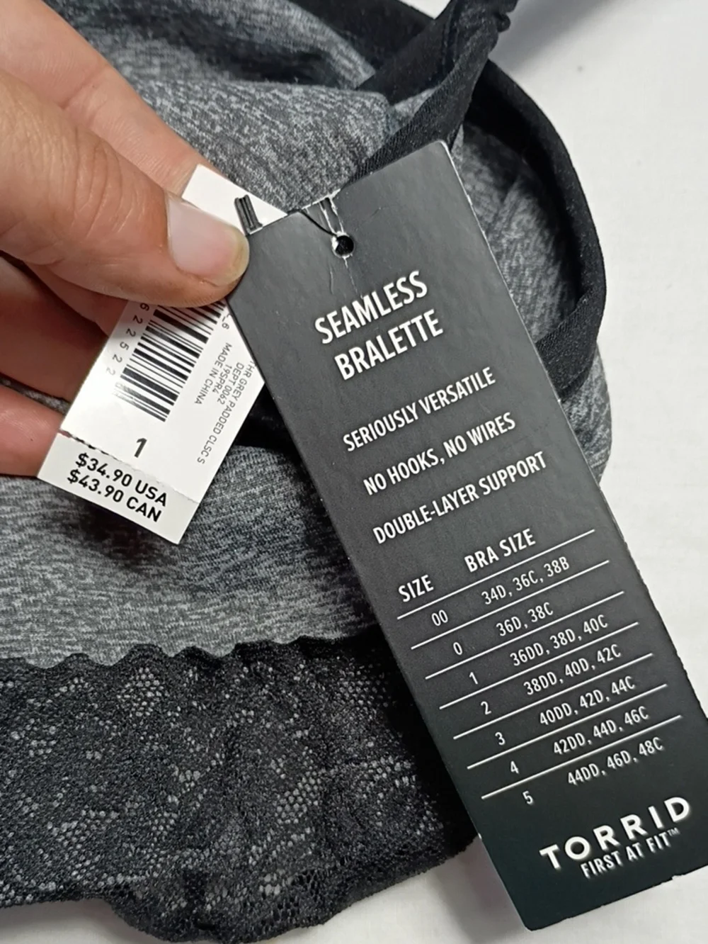 NWT Torrid Seamless Bralette Gray With Black Trim And Lace Sz 1 Wireless Padded